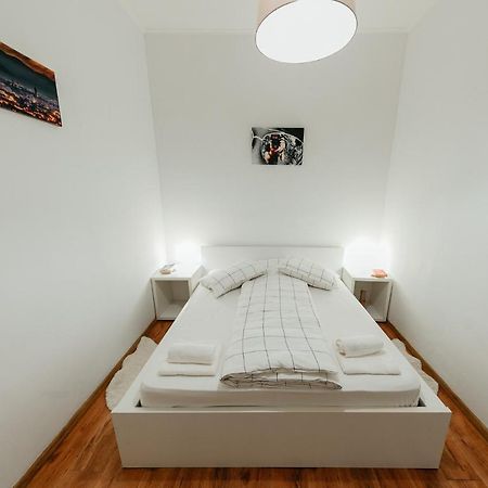 Apartament Dragoner Central Sibiu Ngoại thất bức ảnh